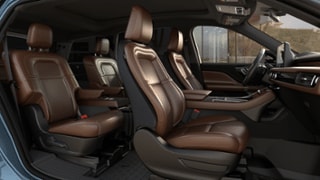 2025 Lincoln Lincoln Aviator Internal Image 1